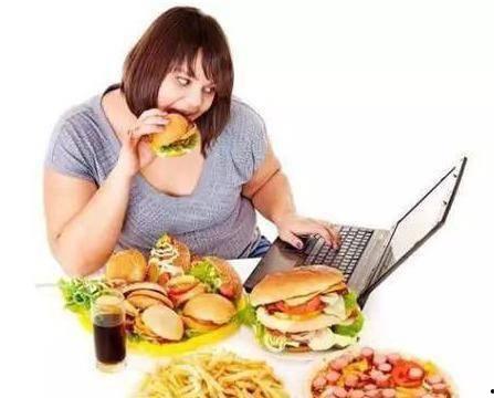 娱乐吃瓜酱头疼,揭秘娱乐圈背后的真相与困境